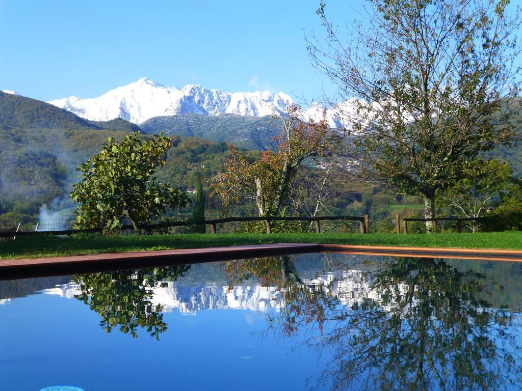 Agriturismo Braccicorti Hotel Pieve Fosciana Luaran gambar