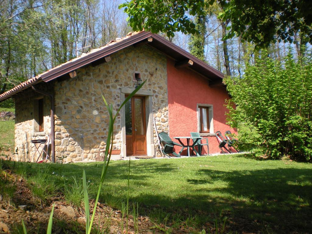 Agriturismo Braccicorti Hotel Pieve Fosciana Luaran gambar