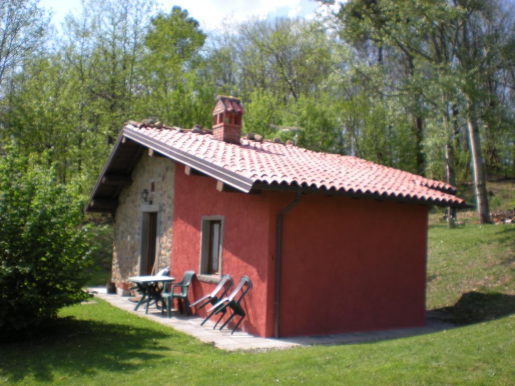 Agriturismo Braccicorti Hotel Pieve Fosciana Luaran gambar
