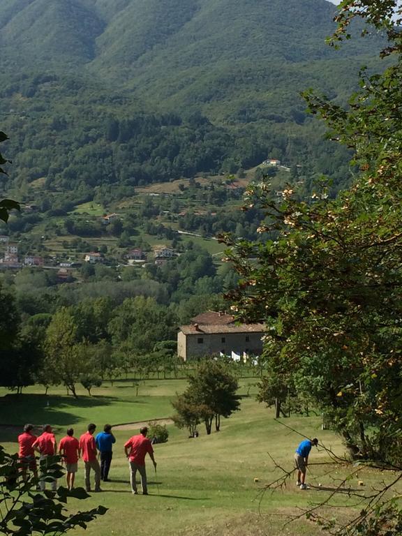 Agriturismo Braccicorti Hotel Pieve Fosciana Luaran gambar